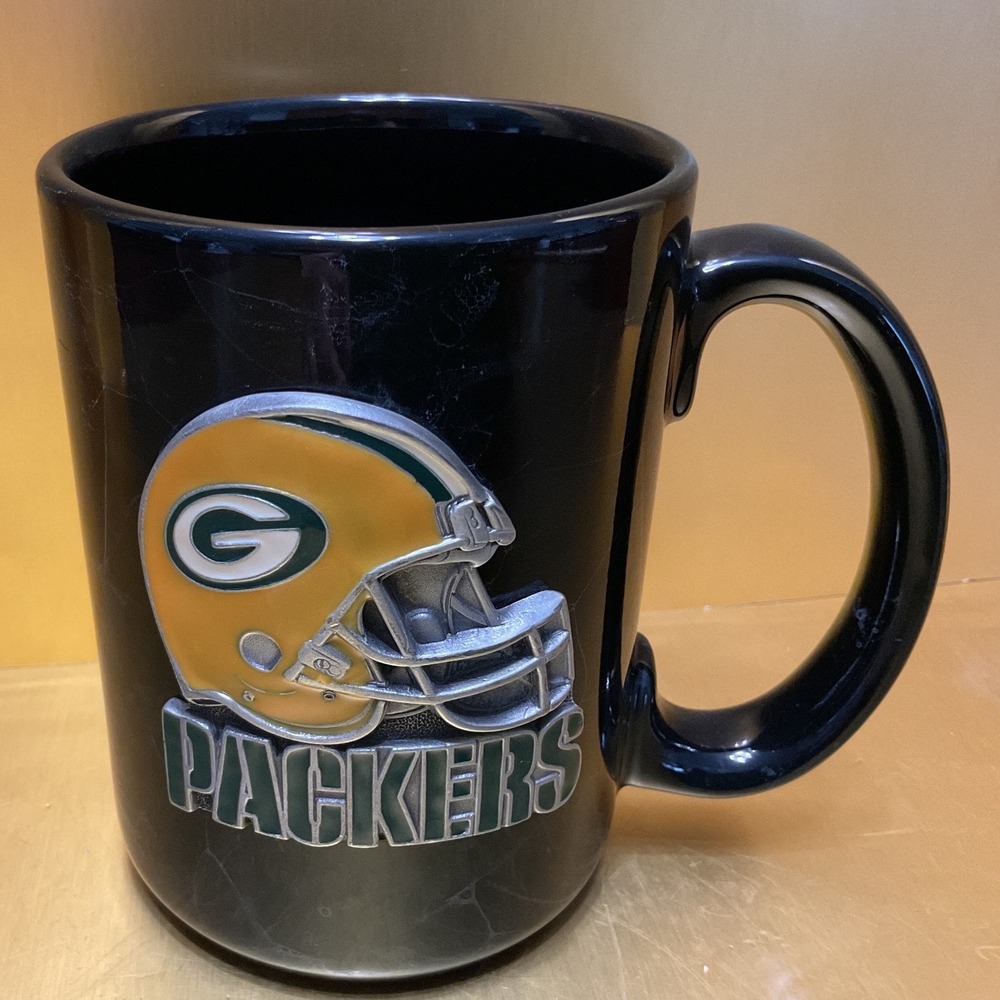 Green Bay Packers NFL Black Ceramic CoffeeMug 3D Pewter Emblem Official Licensed